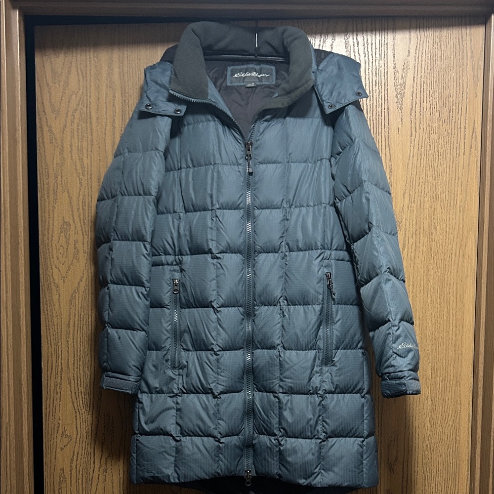 Eddie Bauer Women's Teal Smokey Blue Puffer Jacket